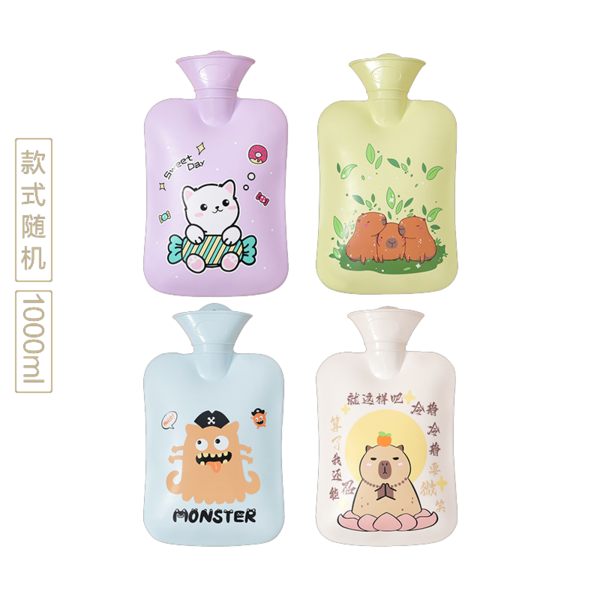 (Кол-во в коробке 60 шт) Пластиковая грелка среднего размера с бархатным покрытием, 500 мл.